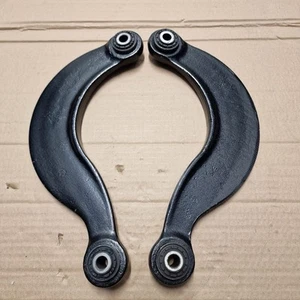 New Ford Focus Mk1 Mk2 Wishbone Control Arms Rear Upper Curved Pair Left Right - Picture 1 of 5
