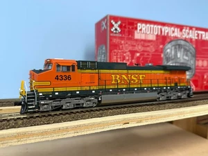 ScaleTrains HO Scale C44-9W Dash 9 BNSF #4336 - Rivet Counter DCC W/Sound - Picture 1 of 9