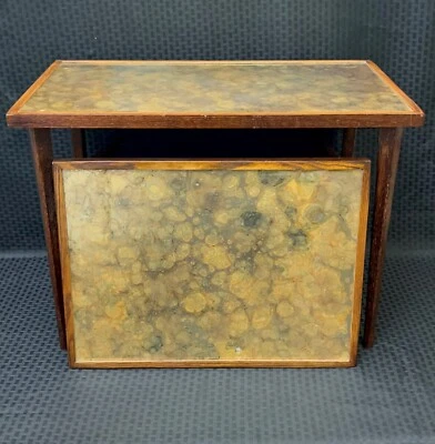 Mesas empilháveis MCM Hollywood Regency ágata dourada laminada tampo madeira vintage RARO - Imagem 1 de 4