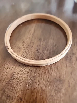 Vintage Holdtite Wooden Spring Tension Embroidery Hoop 4.75" Round - Image 1 of 4