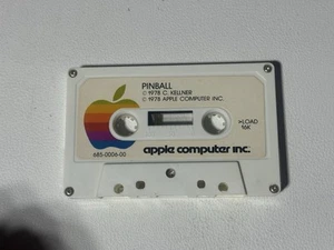 Apple II Pinball & Infinite Number of Monkeys 685-0006-00 Cassette -RARE - Afbeelding 1 van 3