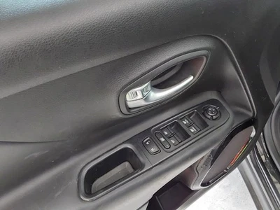 Jeep Renegade OE 2016 velocímetro calibre grupo 97 k millas Foto 1 de 4