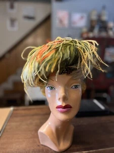 Vintage Christian Dior Chapeaux Paris New York Multicolor Feather Hat Size 6 - Picture 1 of 8