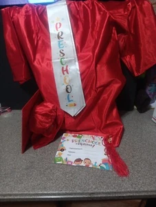 60 Pcs Kindergarten Preschool Graduation Cap & Gown  (WINE RED, MEDIUM SIZE 33) - Picture 1 of 11
