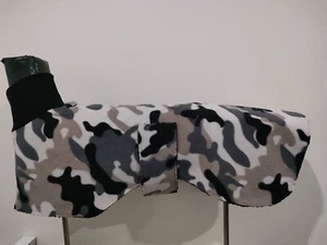 Greyhound House Coat 70 - 80cm - Double Thick Polar Fleece Blk & Tan Camo Print - Picture 1 of 1