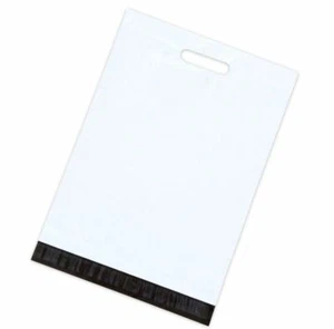 White Mailing Bags With Handles 16" x 20" - 400 x 530mm 100% Recyclable - Picture 1 of 2