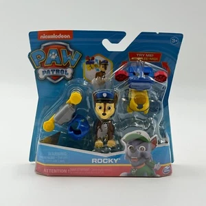 Paw Patrol Chase Figure Action Pack With 2 Clip On Uniforn Box Misprint - Picture 1 of 2