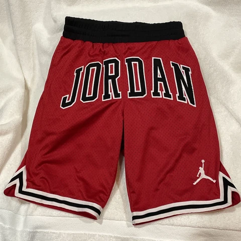SWEET Michael Jordan Youth Lg Red Stitched On Shorts, Chicago Bulls, SUPER NICE! Cover