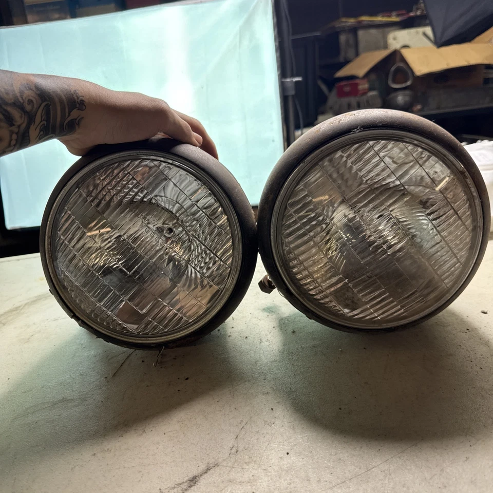B-L-C 682-J HEADLIGHTS Pair Vintage Accessory Fender Headlamps BLC Hot Rat Rod - Image 1 of 4