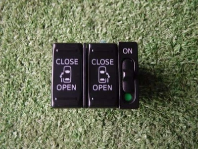 TOYOTA Pixis Mega 2019 Power Slide Switch 84930B1030 [Used] [PA82253581] - Image 1 of 4