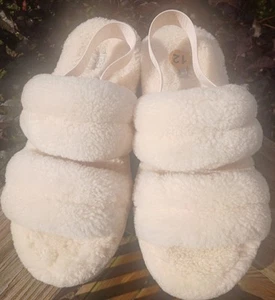 NWOT UGG OH FLUFFITA Slide Slippers Sz 12 Lamb Fur Upper And Insole Cream Color - Picture 1 of 6
