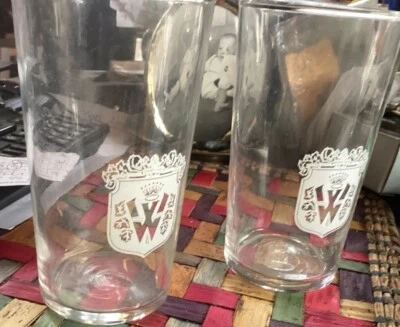 Vaso (2) = Cresta familiar con monograma “W” europea y corona y uso gratuito ¡PriorityToo! Foto 1 de 4