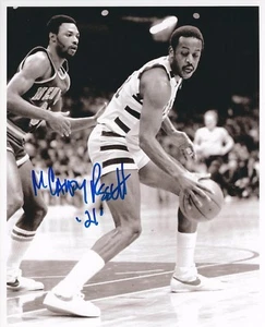 Autographed CAMPY RUSSELL Cleveland Cavaliers 8X10 photo - w/COA - Bild 1 von 1