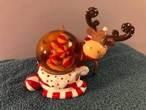 Christmas waterglobe Bobblehead Reindeer Carlton Cards CH7302 - Picture 1 of 8