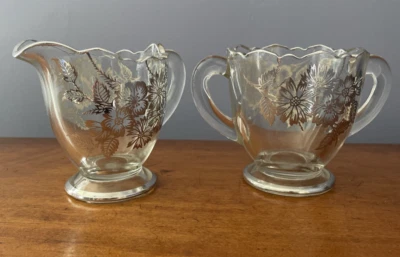 Azucarero vintage con superposición de plata y plata crema City Flanders floral Foto 1 de 4