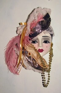 Unique Creations Lady Gesichtsmaske Wandkunst Wandbehang - NEU IM KARTON - Bild 1 von 1