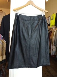 Falda de cuero negra Anne Klein talla 8 - Imagen 1 de 6