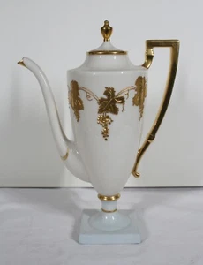 RARE BELLEEK LENOX COLONIAL SHAPED GOLD ENCRUSTED GRAPES 10 1/2" TALL COFFEE POT - Picture 1 of 10