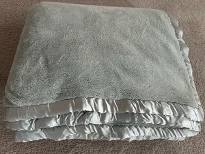 Simply Shabby Chic King Plush 2 Ply Blanket Sage - Picture 1 of 6
