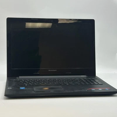Disco duro portátil Lenovo 80LO 11 pulgadas Core i3 2 GB RAM 32 GB - roto Foto 1 de 4