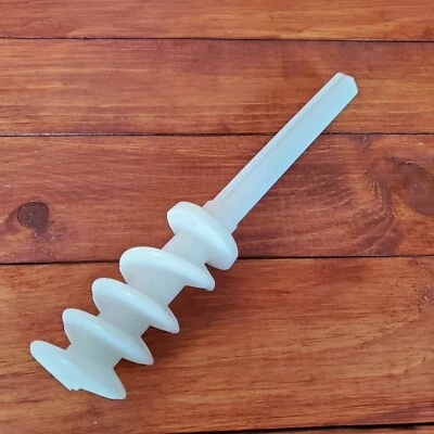 P400 Popeil Auger Stem Pasta Maker White Replacement Part - Image 1 of 4