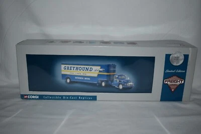 Corgi 1:50 Greyhound Lines Diamond T620 Artic W/Fruehaue Trailer #53101 - Image 1 of 4