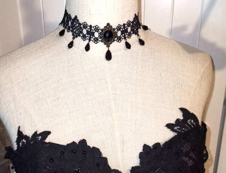 Collar Gargantilla Victoriano Negro Encaje con Cuentas Negras Vintage Sexy Punk Gótico Foto 1 de 4