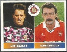 PANINI FOOTBALL LEAGUE 95 -#373-BLACKPOOL-LES SEALEY / GARY BRIGGS