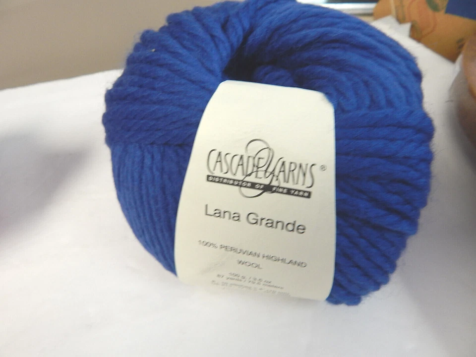 Cascade Lana Grande Chunky yarn  100% WOOL 6 COLORS - Image 1 of 1