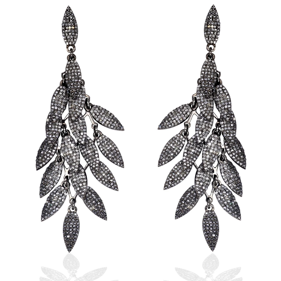 Par de aretes de plata de ley 925 con hojas de diamantes pavé natural de rodio negro para mujer Foto 1 de 1