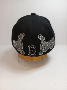 Skip's Boston Redsox Skips Größe Medium eng anliegende Mütze  - Bild 1 von 5