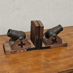 Vintage Book Ends Mid Century Wooden Cannon With Cannon Balls - Picture 1 of 5