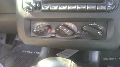 温度控制轿跑车适用于 01-02 SEBRING 30421784 — 第 1/4 张图片