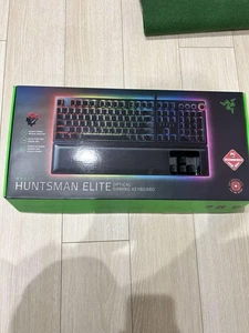Razer Keyboard Gaming Keyboard Mechanical Chroma Rgb Wired/Wireless Options - Picture 1 of 3