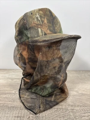 Realtree Advantage Timber Camo Snap Mesh Back Hunting Trucker Hat Face Mask Net - Image 1 of 4