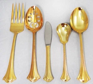 GOLDEN RISPLENDENCE by International Set da porzioni 5 pezzi NUOVO MAI USATO - Foto 1 di 24
