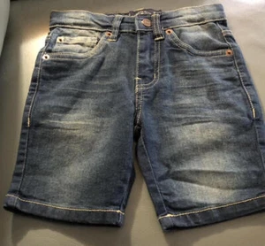 Lucky Brand Girl's Size 4 Denim Jean Shorts NEW Classic Straight Stretch SlimFit - Picture 1 of 3