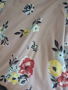 floral jersey knit one yard - Picture 1 of 2