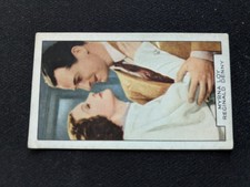 1935 Gallaher Film Partners Card # 22 Myrna Loy / Reginald Denny (VG/EX)