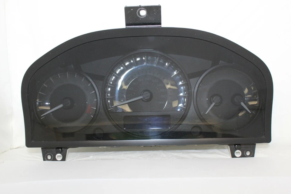 Cuadro de instrumentos velocímetro medidores de panel de instrumentos Mercury Milan 2010 13.278 millas Foto 1 de 4