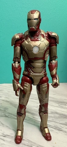 Marvel Legends Iron Monger BAF Build A Figure Series Iron Man 3 Movie 6" Mark 42 Cover