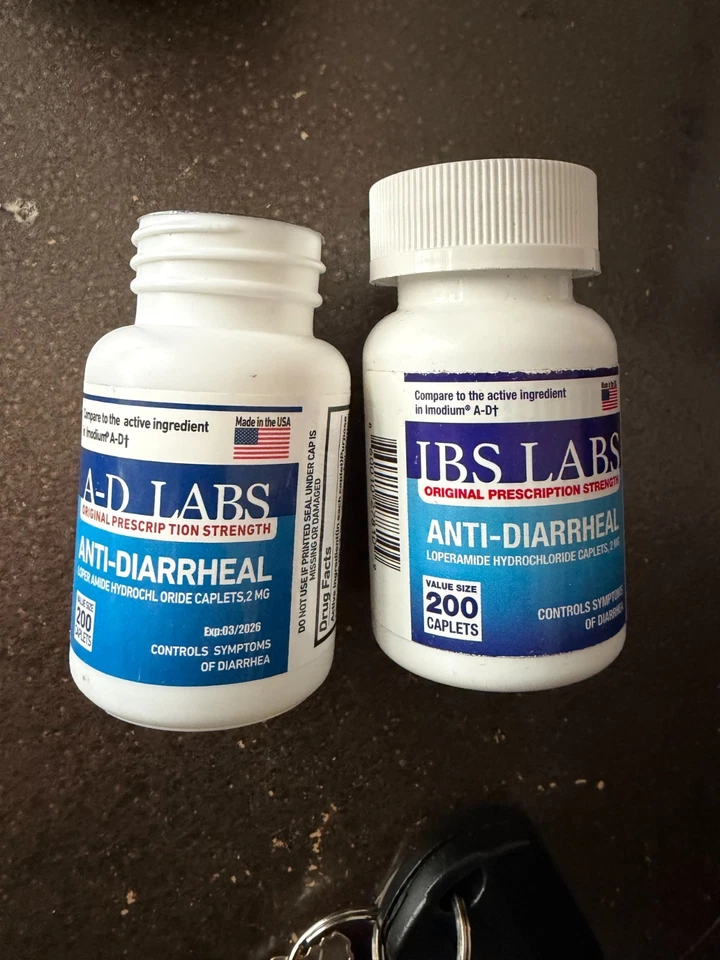 LOTE DE 2 IBS y A-D LABS Alivio de la Diarrea 200 Comprimidos cada uno btl. exp -04/27 Foto 1 de 4