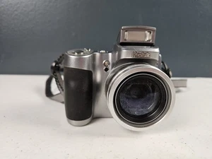Kodak Easyshare Z740 5.0MP Digital Camera w/ 2GB SD Card (No Lens Cover) Tested - Picture 1 of 6