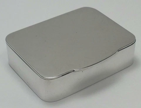 Antique Sterling Silver Snuff Box - Hallmarked 1913 by Sampson Mordan  (54g) Cover