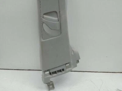 7302353020 Interior derecho pilar b moldura toyota land cruiser 3.0 2009 579267 Foto 1 de 4