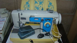 Robuste Vintage Brother Project 111 Nähmaschine mit Koffer - Bild 1 von 12