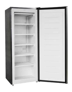 UPRIGHT FREEZER 6.5 Cu Ft Silver - Picture 1 of 12