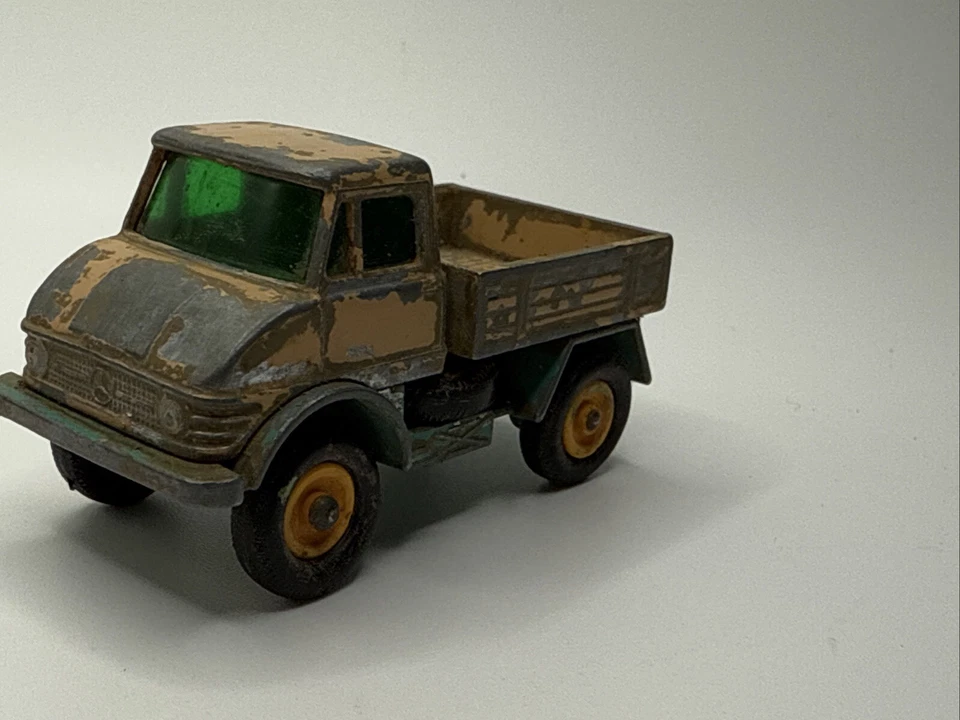 Lesney Matchbox No. 49 Unimog Brown & Green Die-Cast Delivery Truck Loose - Image 1 of 4