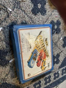 1982 collectors case with 32 hot wheels and matchbox cars - Picture 1 of 3
