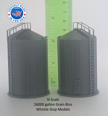 N Scale set of (2) 26000 bushel grain bins N1066 - Image 1 of 4